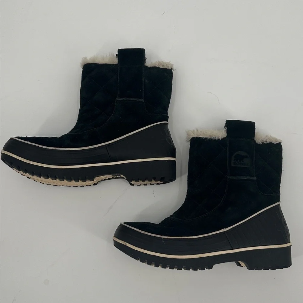Sorel Black Tivoli II Pull On Winter Boots with Fur Trim Size 8.5